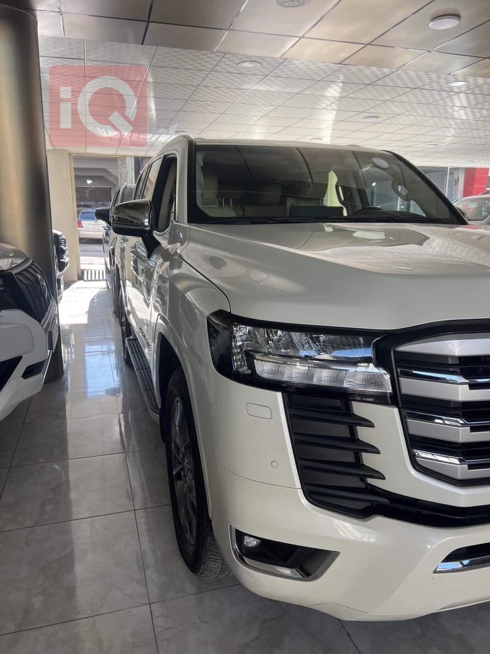 تويوتا لاندكروزر